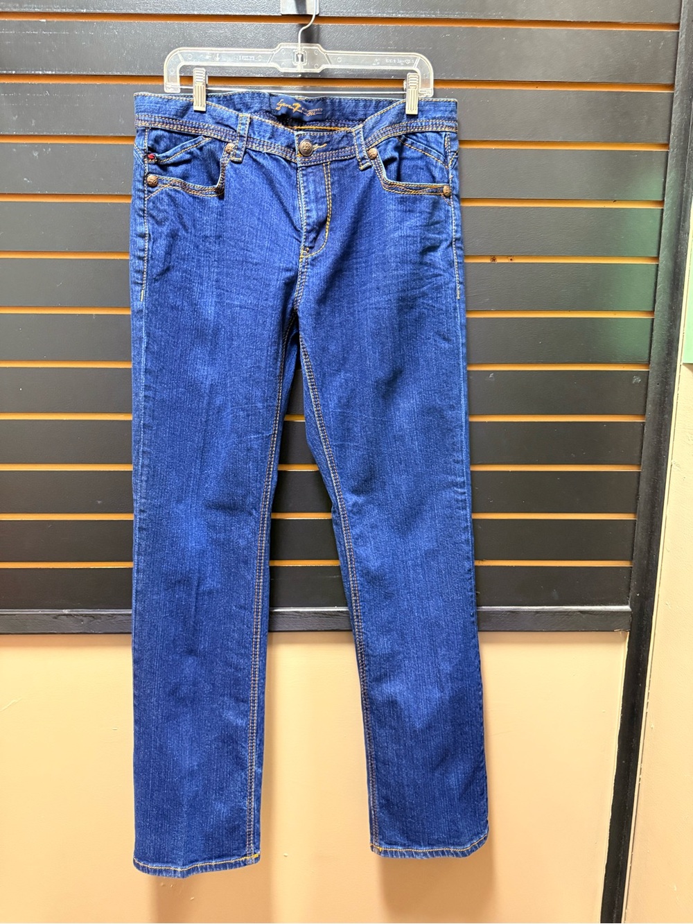 Seven7 Premium Brand Womenโs Jeans Size 34 Dark Wash Straight Leg Stretch